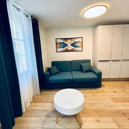 Апартаменты Stylish Studio In The Center Of Senlis Санлис Экстерьер фото